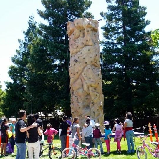 00_Fit & Fun Families at Rock Wall
